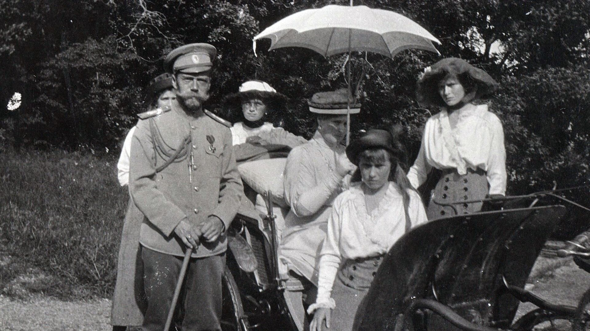 This photograph of Tsar Nicholas II and Tsarina Alexandra of Russia with their four daughters is from the Beinecke Library and can be used with attribution.  The correct credit line is Romanov Collection, General Collection, Beinecke Rare Book and Manuscr