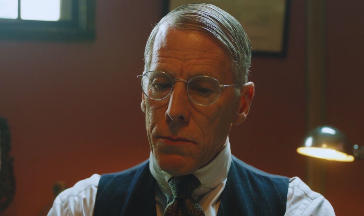 Screenshot from Radium Girls (2020)