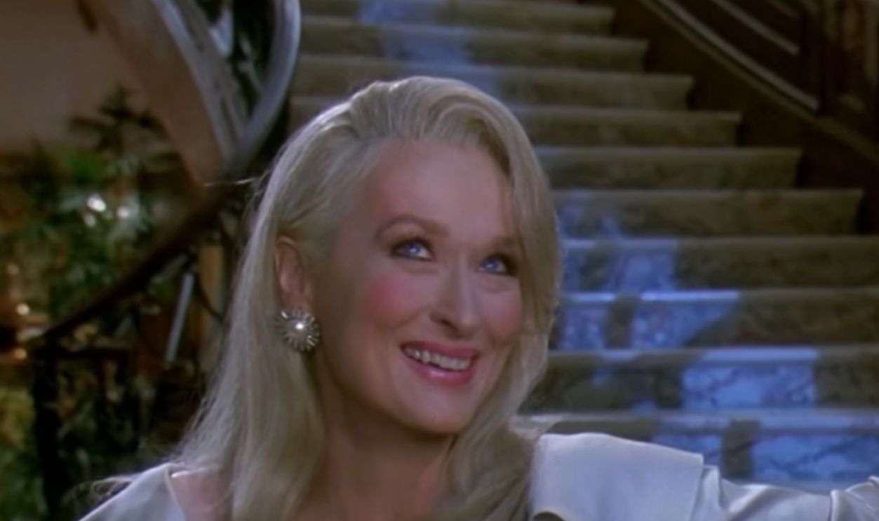 Screenshot from Death Becomes Her (1992)