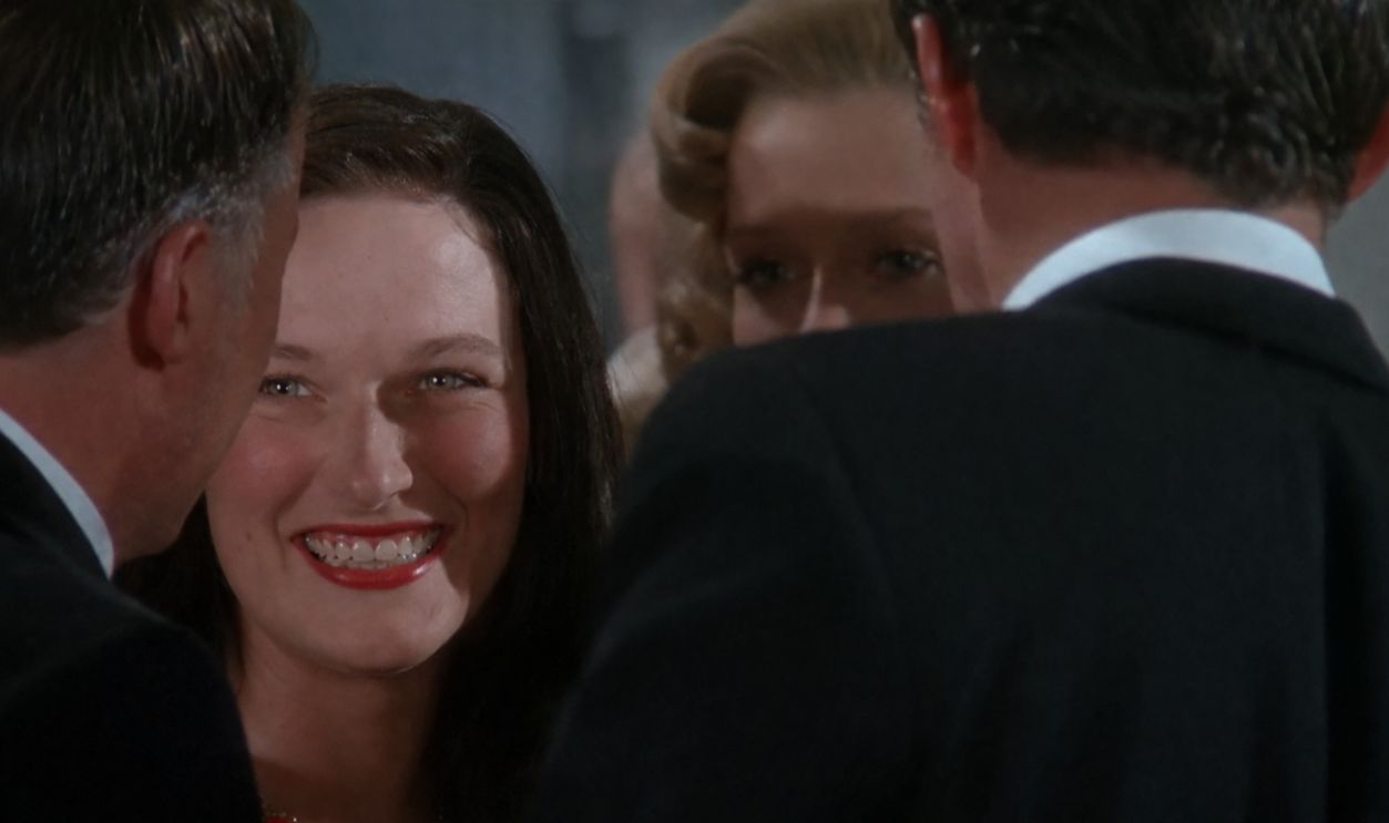 Screenshot from Julia (1977)