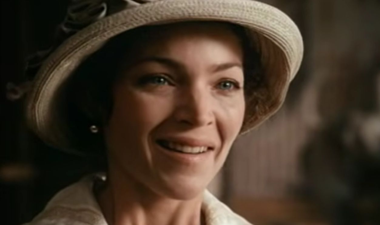 Screenshot from ⁠Anastasia: The Mystery of Anna (1986)