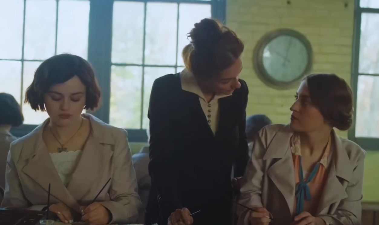 Screenshot from Radium Girls (2020)