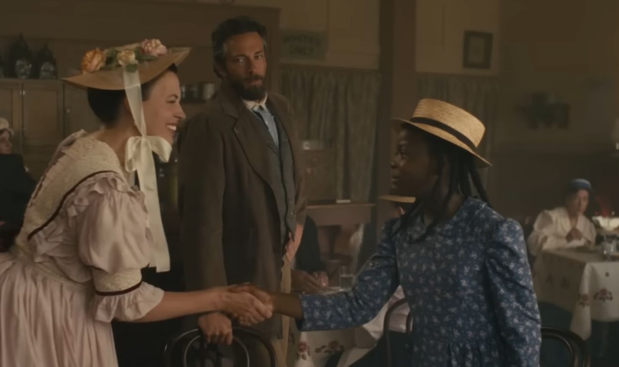 Screenshot from Sarah's Oil, Amazon MGM Studios (2025)
