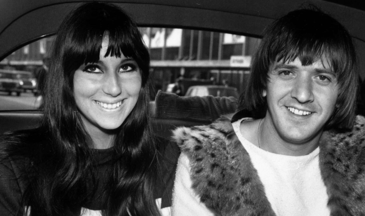 August 1965: American singers Cher (Cherylynn LaPiere, Cherilyn Sarkisian) and Sonny Bono (Salvatore Bono) (1935 - 1998) on a visit to London. 