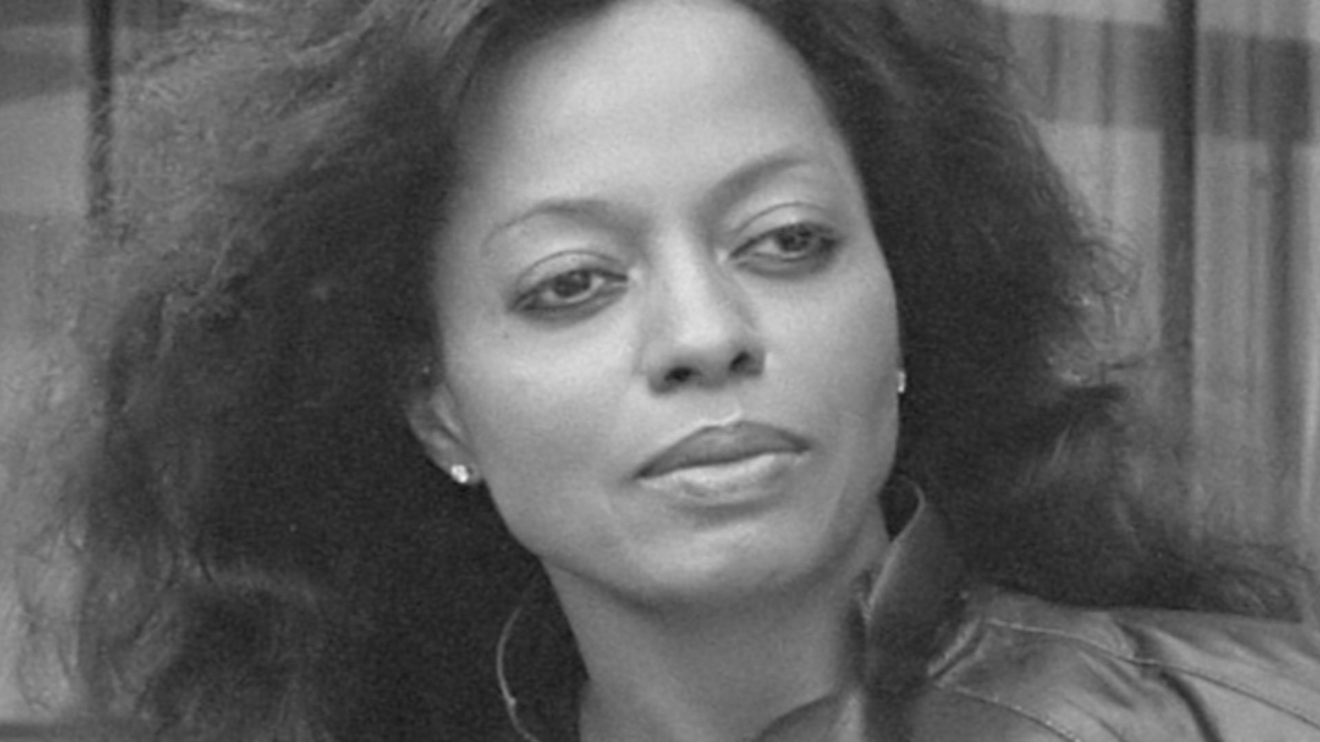 Aankomst Diana Ross (zangeres) op Schiphol
12 juni 1982