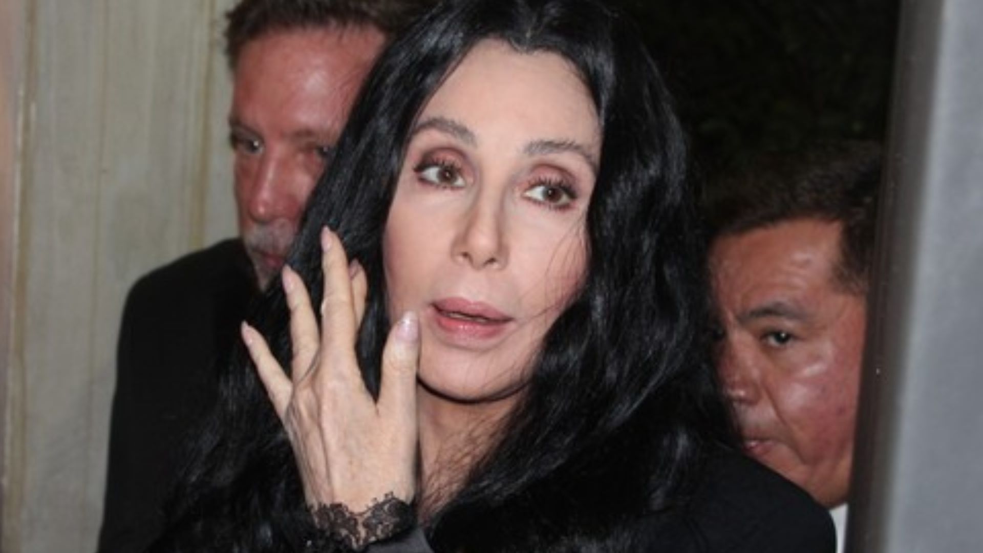 19 - Cher