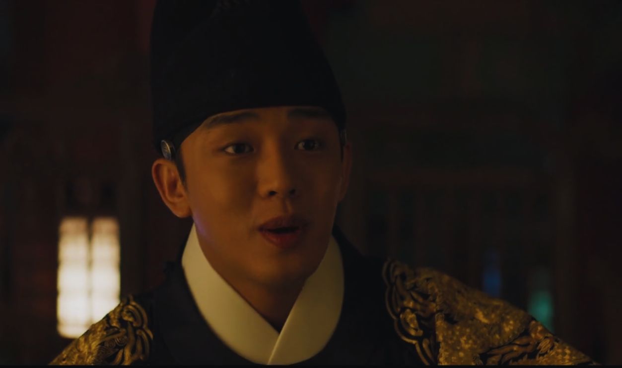 Screenshot from The Throne (2015)