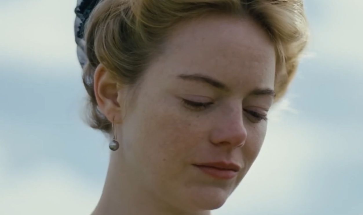 Screenshot from The Favourite (2018) 