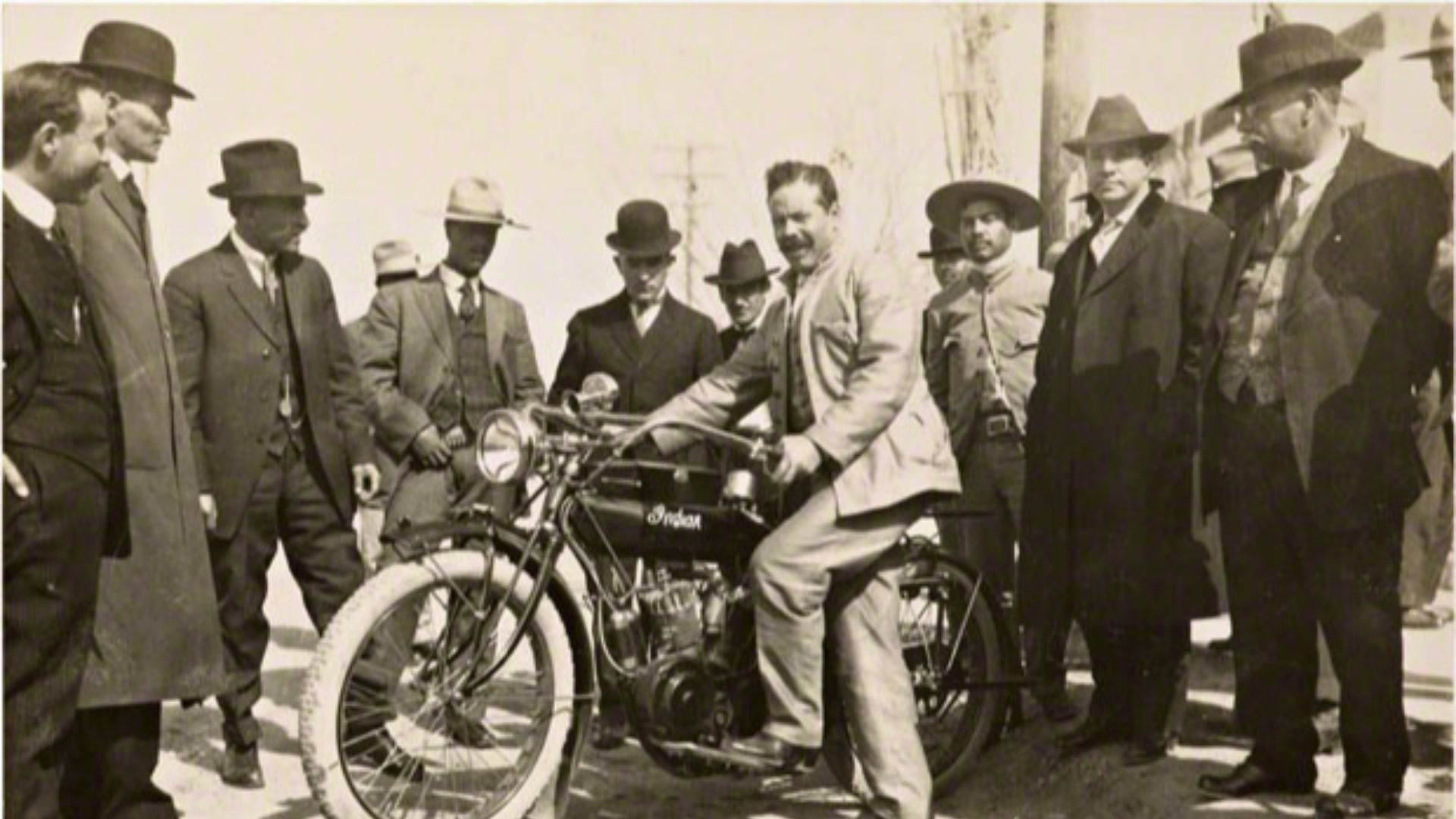 Pancho Villa motorral