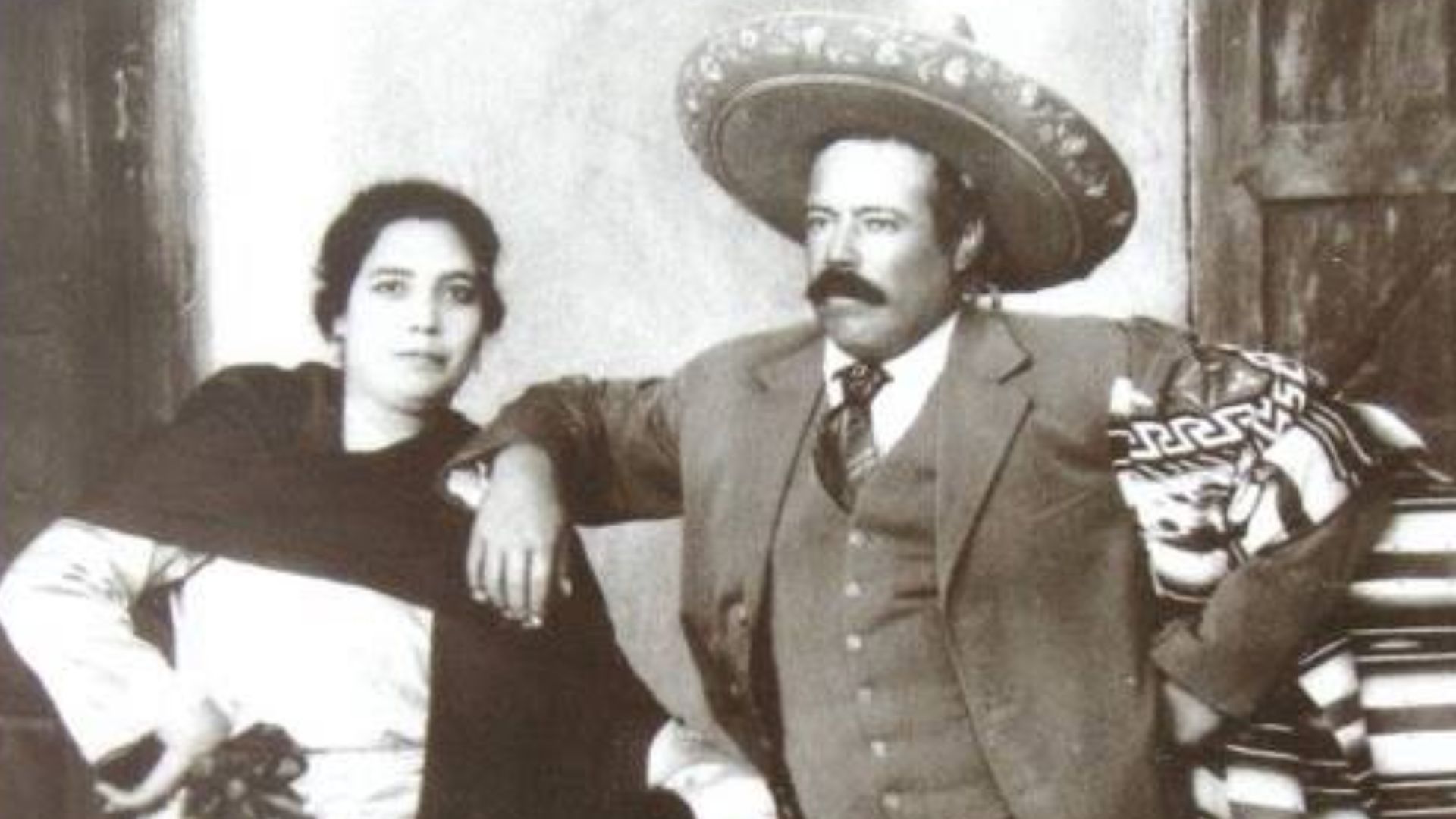 Villa and his wife shortly before his assassination