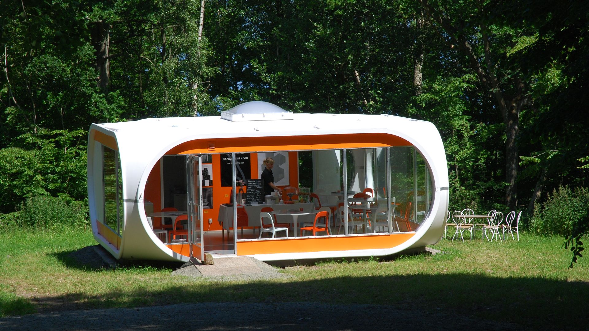 Matti Suuronens glass fibre type house Venturo, Kivik Art Centre, Kivik, Sweden