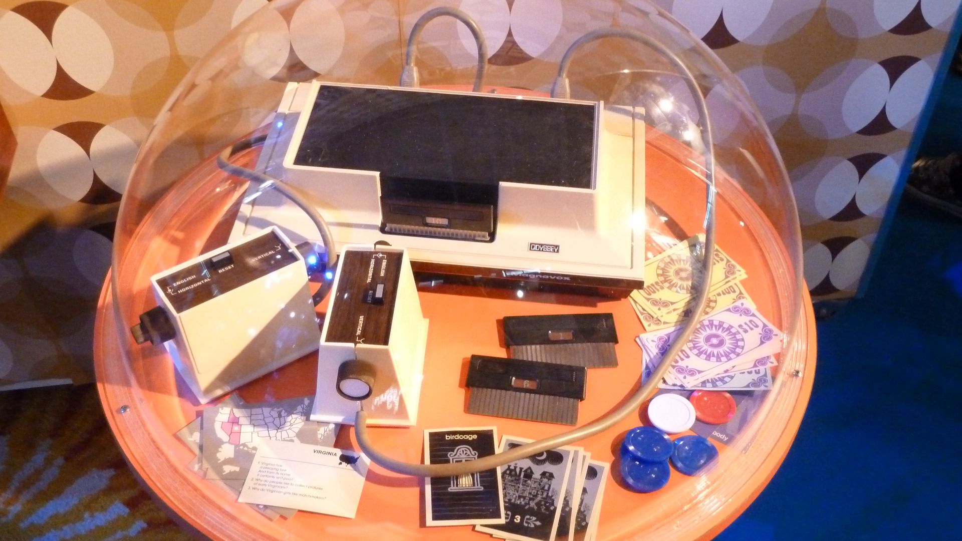 Magnavox Odyssey présentée au Festival du Jeu Vidéo par le musée du jeu vidéo