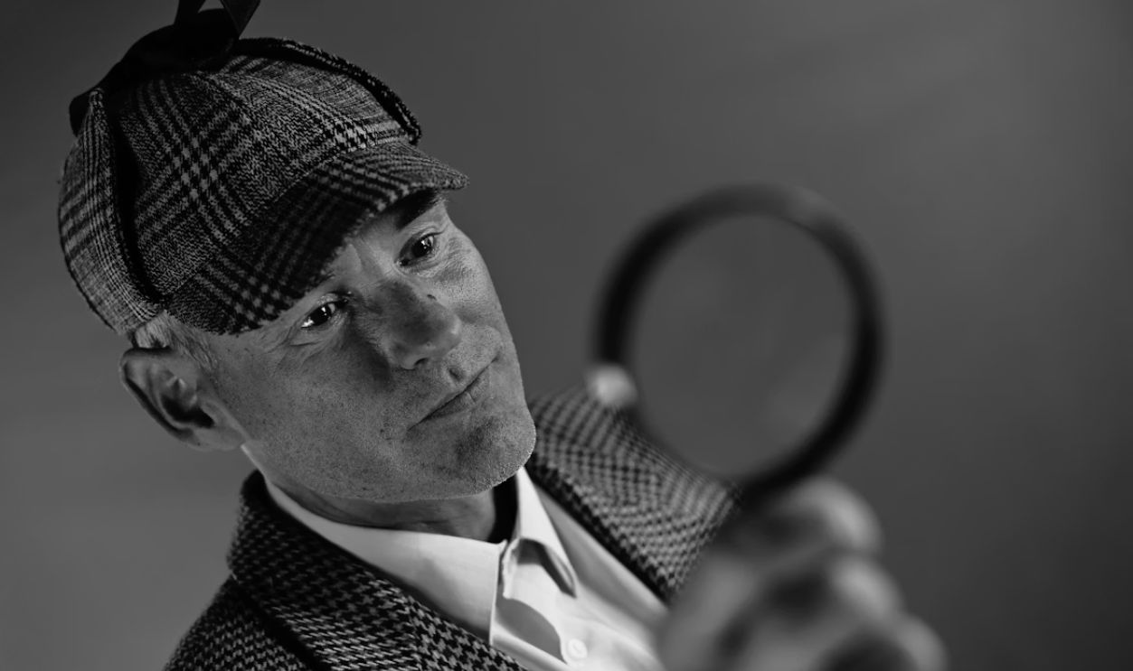 Detective