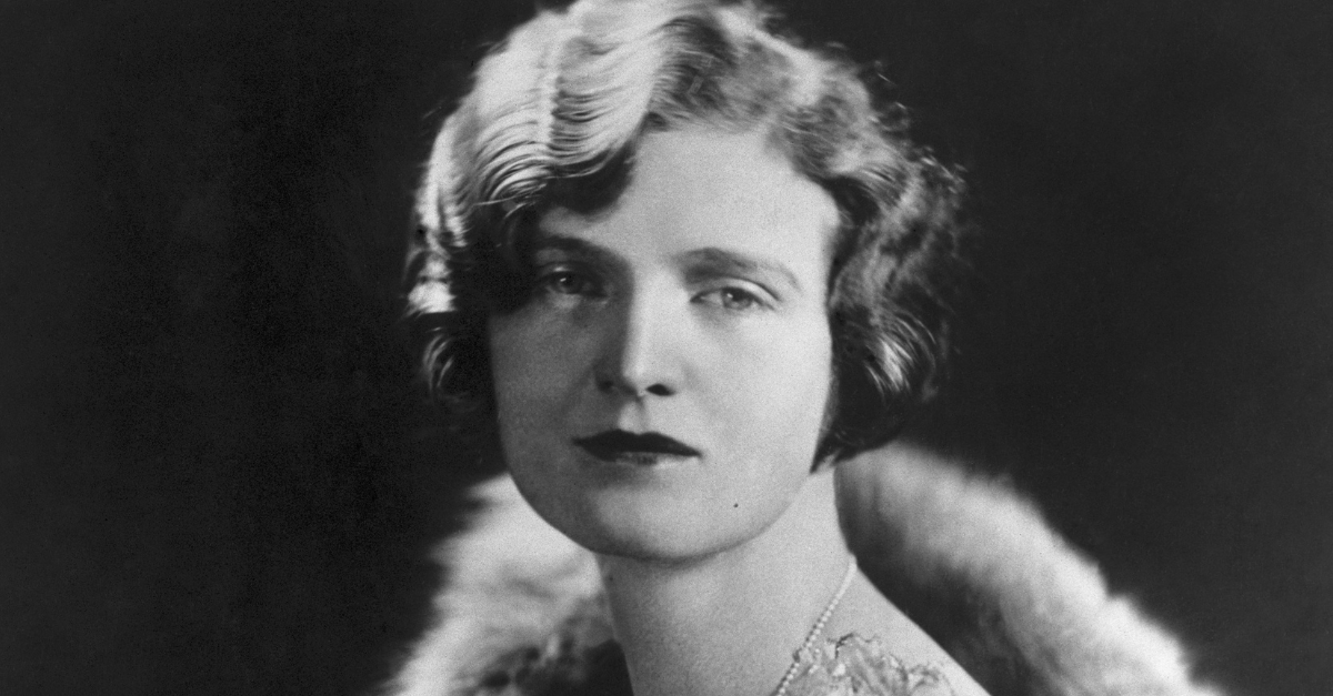 Nan Britton, publisher of the book "The President's Daughter," is shown in a waist-up portrait, with a fur stole off the shoulder.