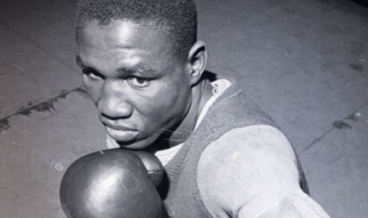 (Original Caption) 3/30/1962-New York, New York- Nigerian middleweight Dick Tiger works out in NYC for his upcoming fight with Henry Hank of Detroit at Madison Square Garden. Tiger says he has no definite fighting style of his own, but tries to copy the tactics of his opponents. Ring experts say a fighter shouldn't allow his opponent to dictate the battle plan, but Tiger has made himself the Number One middleweight contender using his methods.