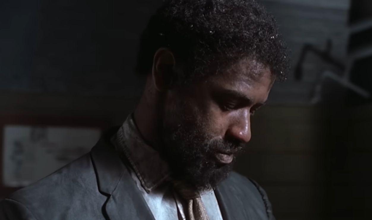  Screenshot from The Hurricane (1999) 