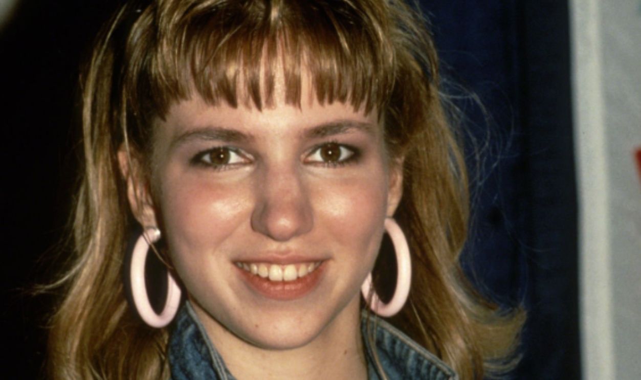 NEW YORK, NY - CIRCA 1988: Debbie Gibson circa 1988 in New York City. 