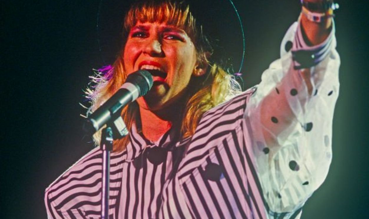 Pop musician Debbie Gibson wowed her live audience as she performed on stage at Jones Beach in 1988. 