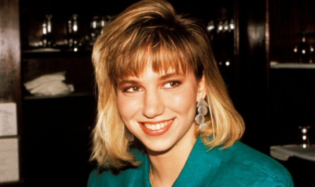 (MANDATORY CREDIT Ebet Roberts/Getty Images) UNITED STATES - JANUARY 01: Photo of Debbie GIBSON 