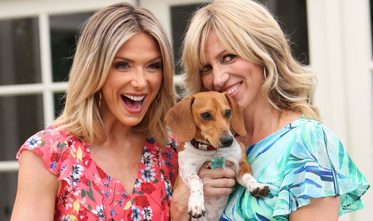 UNIVERSAL CITY, CA - JULY 25: TV Host Debbie Matenopoulos (L) and Actress / Singer Debbie Gibson (R) visit Hallmark's 