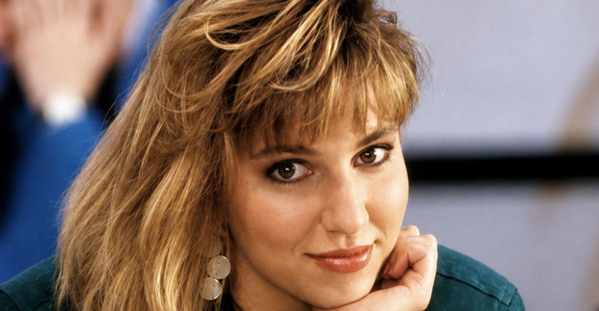 Photo of Debbie GIBSON
