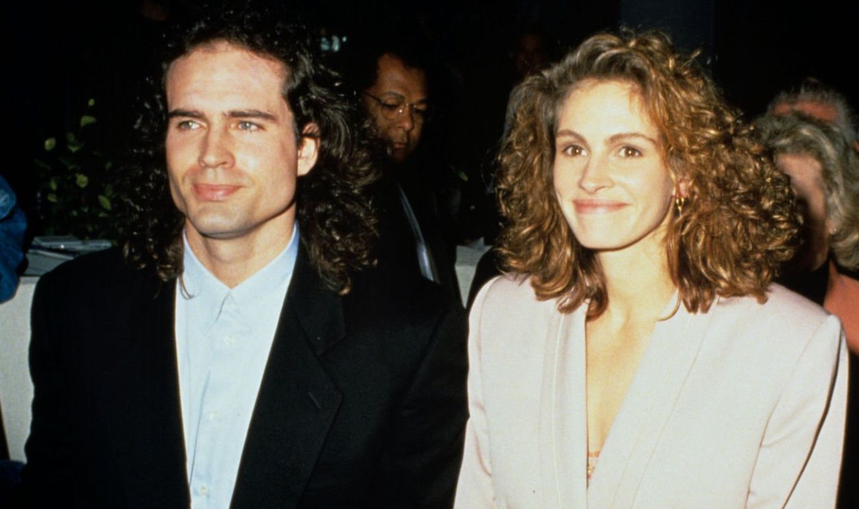 Jason Patric and Julia Roberts
