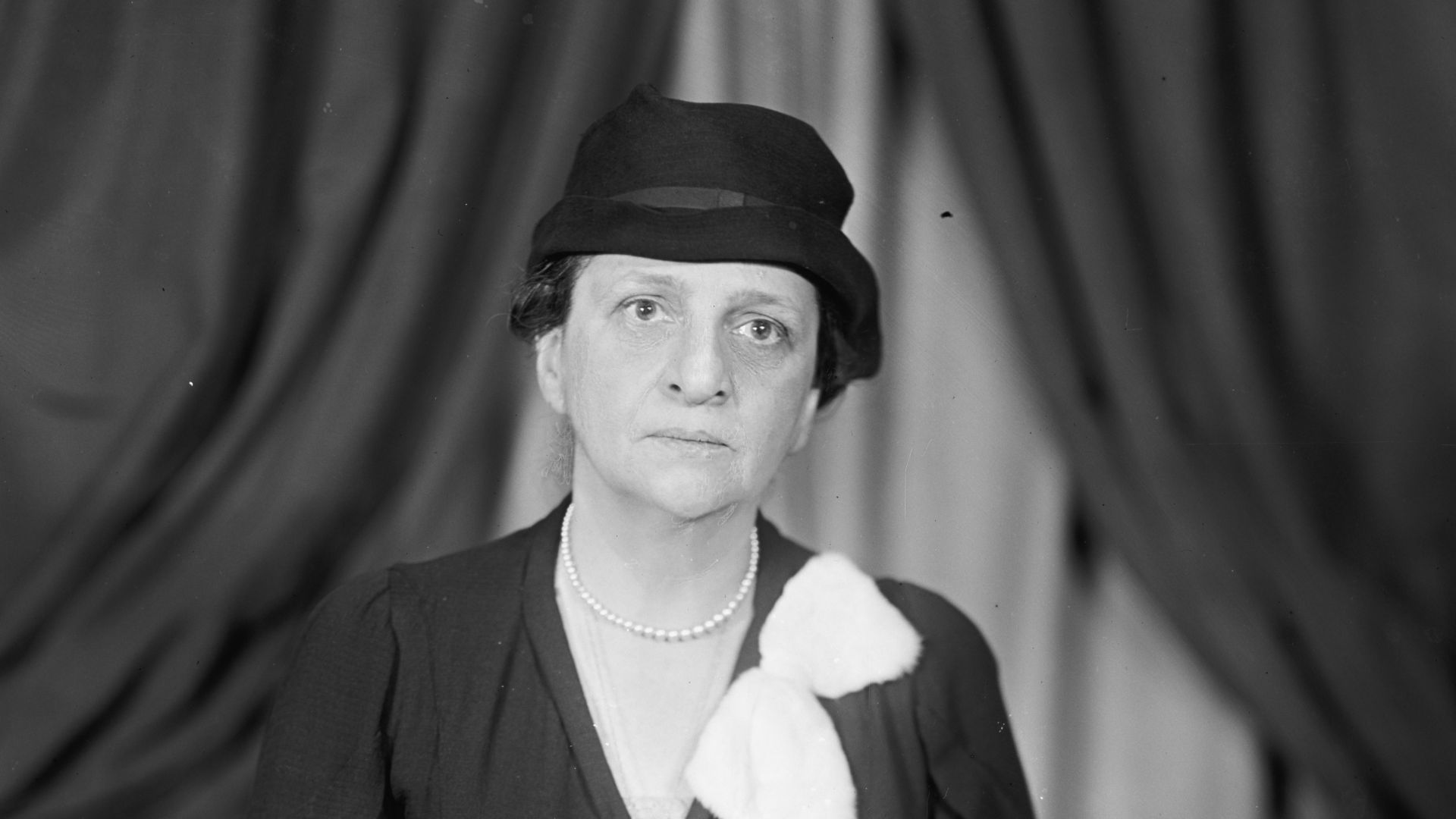 Title: PERKINS, FRANCES
Abstract/medium: 1 negative : glass ; 8 x 10 in. or smaller