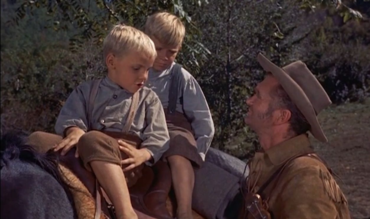 Screenshot from Davy Crockett: King of the Wild Frontier (1955)