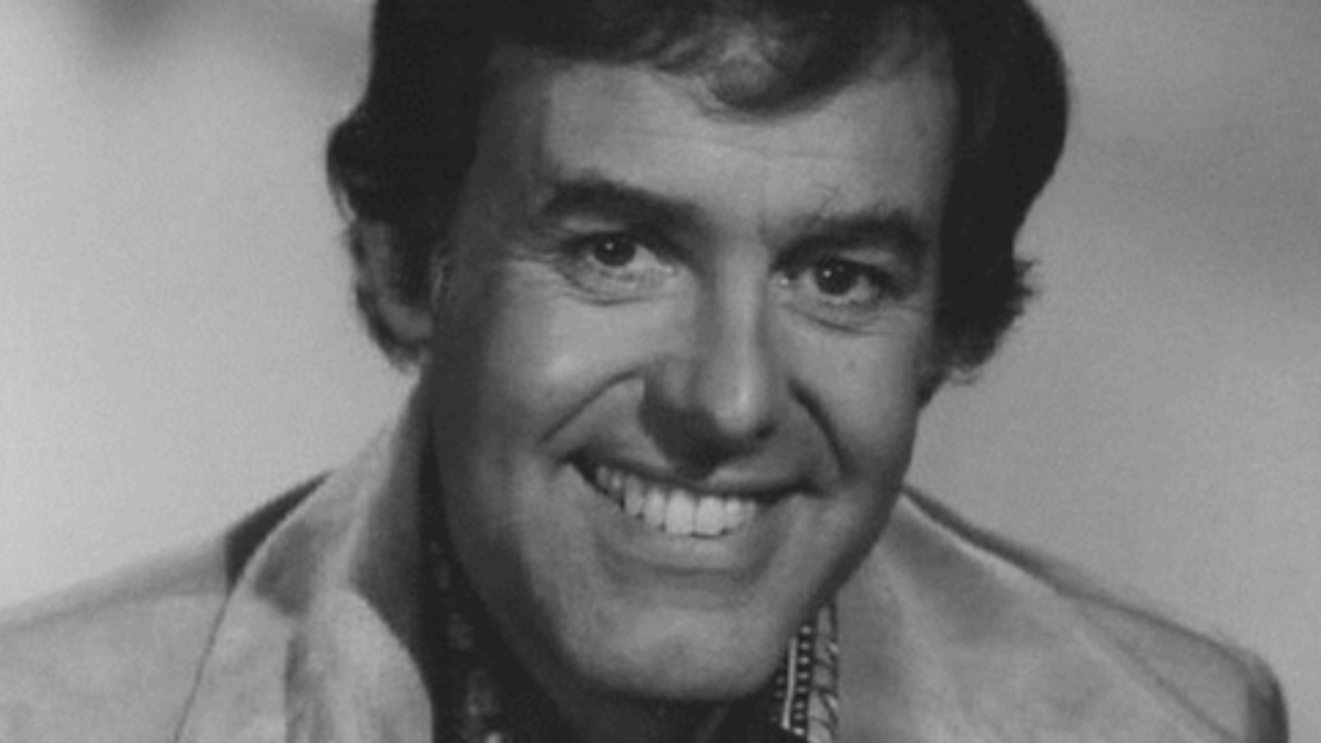 press photo of Geoff Edwards for the game show Shoot the Works in 1977