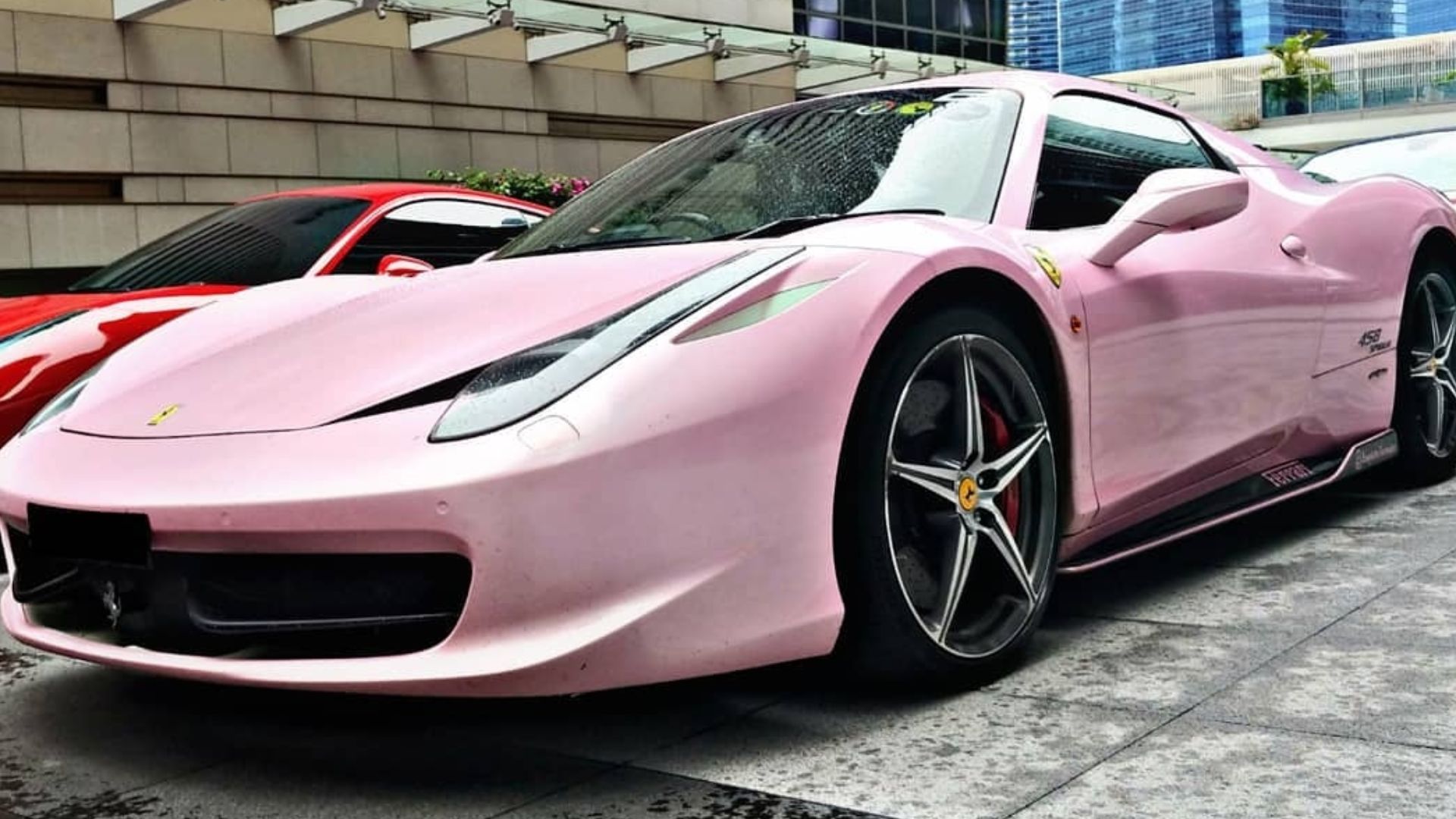 Pink Ferrari 458 in Singapore
