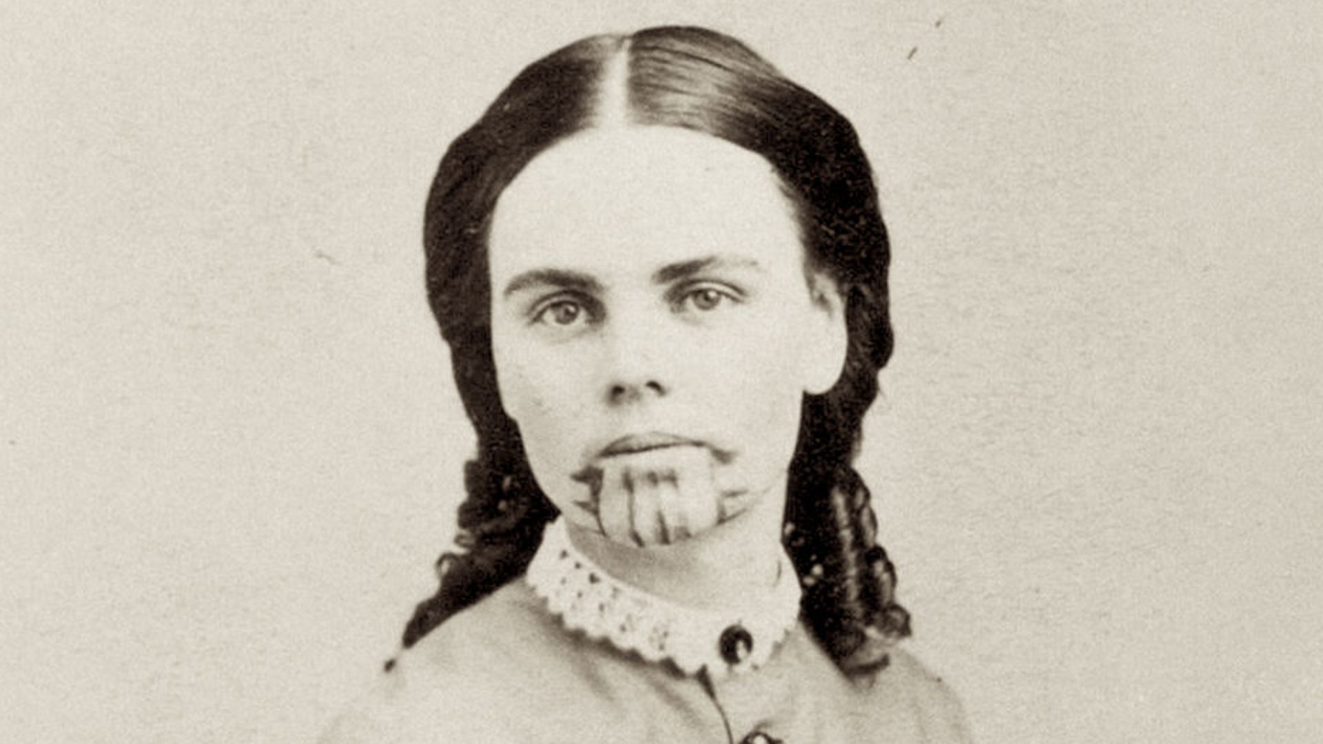 en:Olive Oatman 1838–1903, by Benjamin F. Powelson (1823–1885), Albumen silver print, c. 1863, National Portrait Gallery, Smithsonian Institution, Washington, D.C.