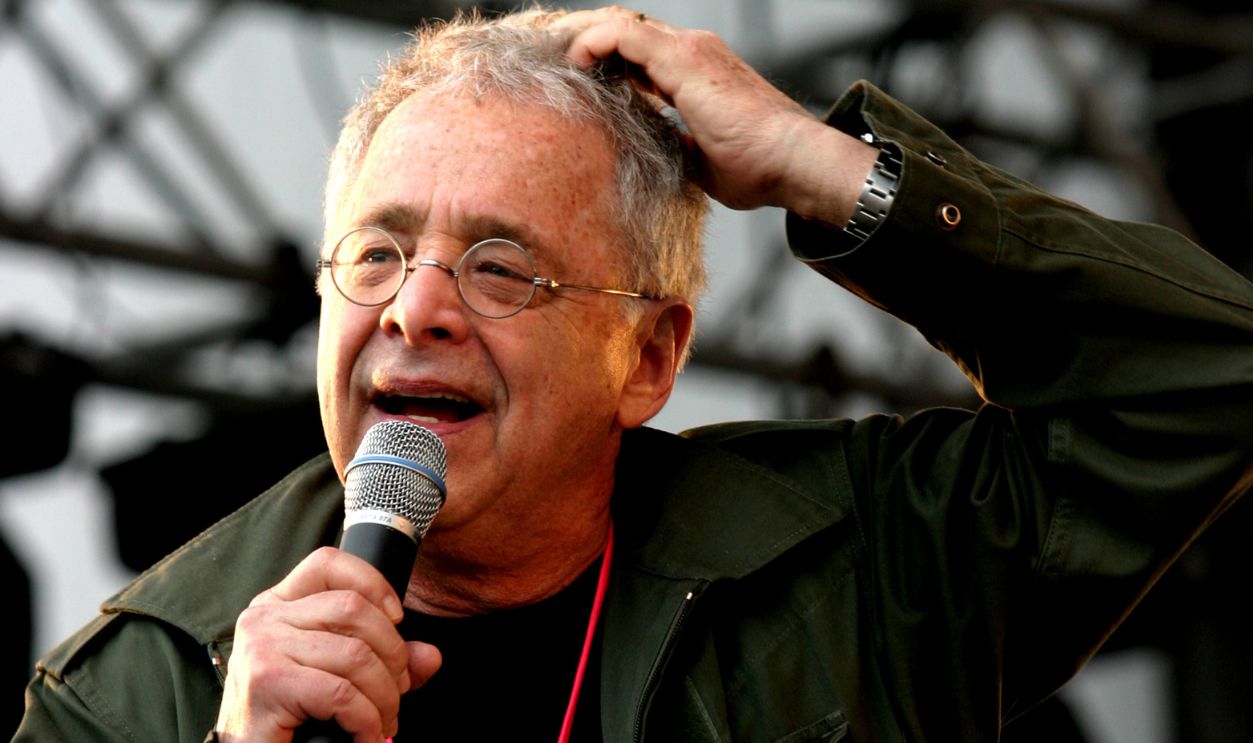 NEW YORK, NY - AUGUST 14: MANDATORY CREDIT Bill Tompkins/Getty Images Chuck Barris at the Little Steven International Garage Festival at Randall's Island. "nAugust 14, 2004 on New York City.