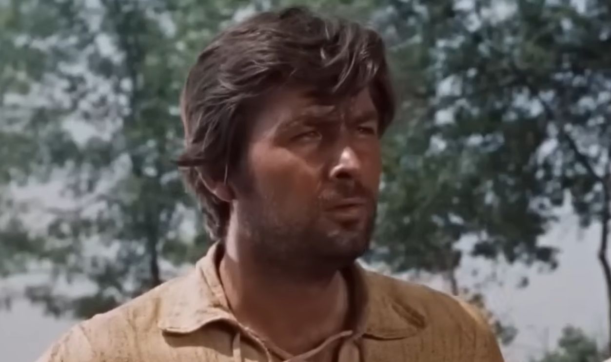 Screenshot from Davy Crockett and the River Pirates (1956)