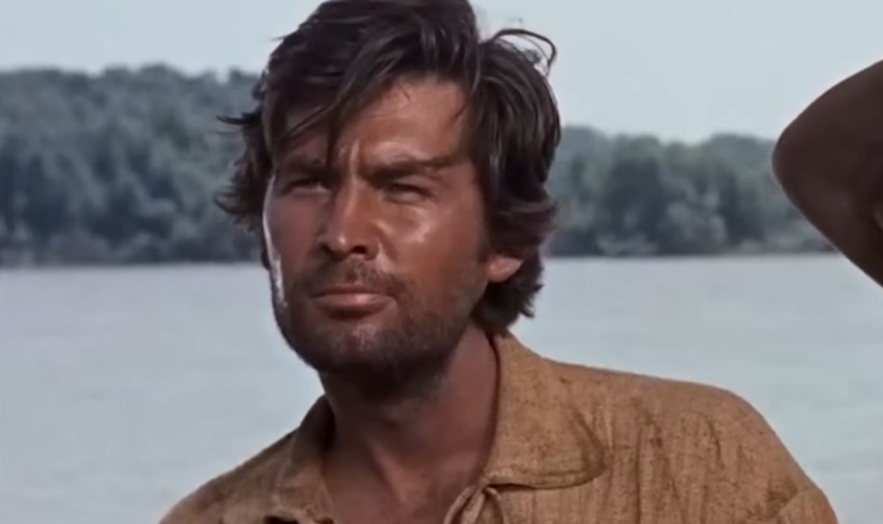 Screenshot from Davy Crockett and the River Pirates (1956)