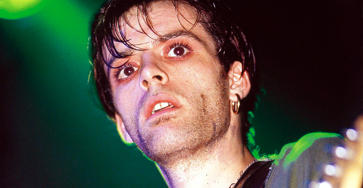 Photo of Richey Edwards and Manic Street Preachers