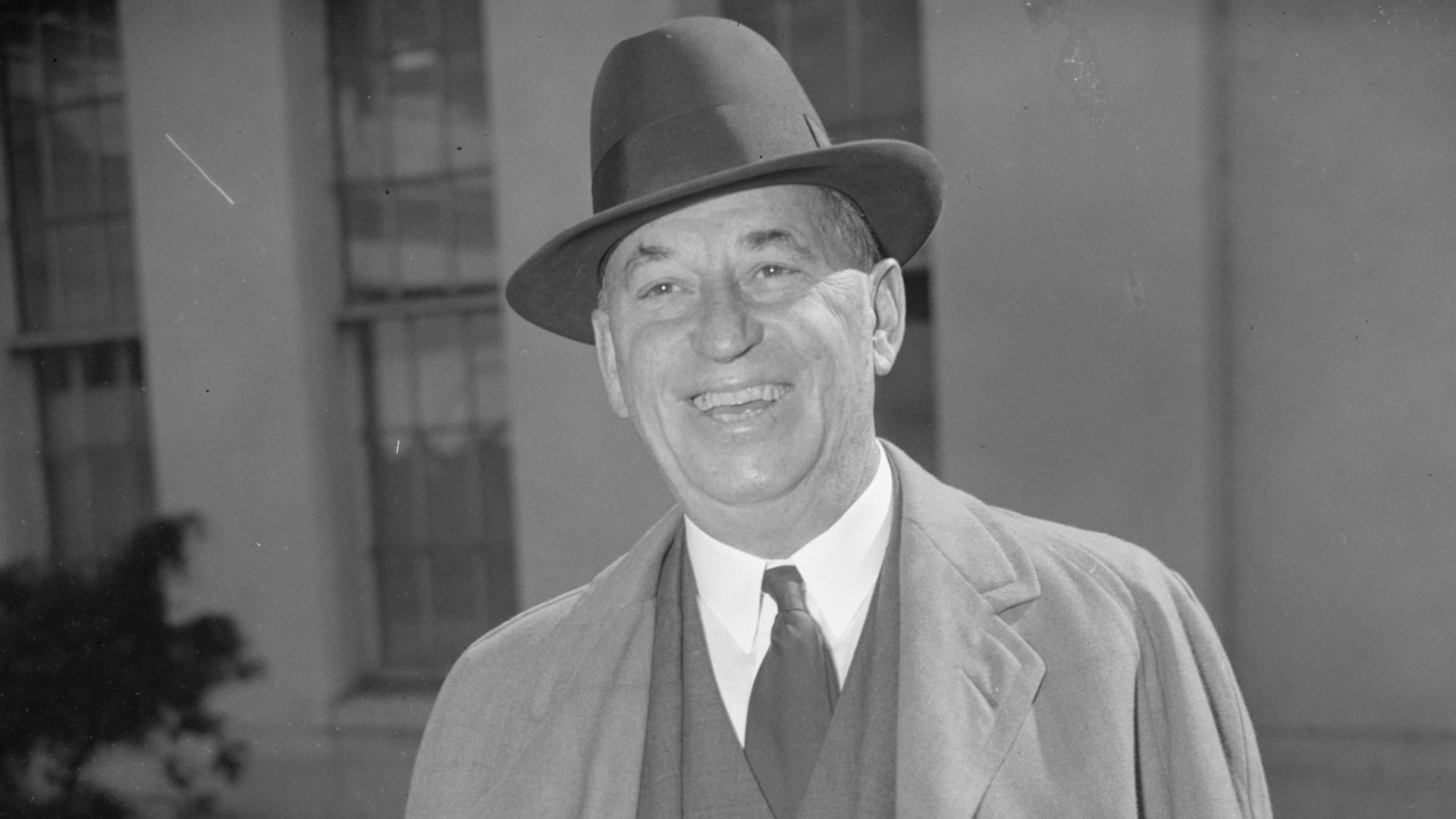 White House caller. Washington, D.C., Oct. 8. Walter Chrysler, automobile magnate, was a White House caller today. He refused to divulge the nature of his conversation with President Roosevelt.