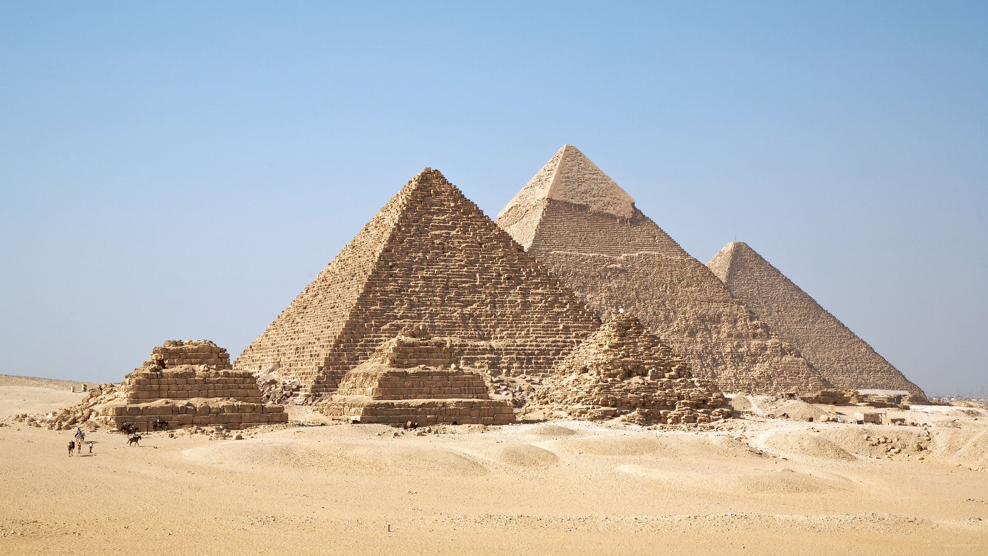 All Giza Pyramids in one shot.