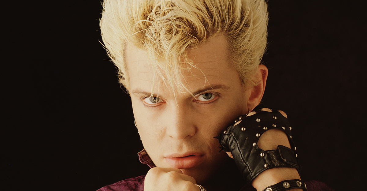 Singer Billiy Idol posed in a London photographic studio in 1986