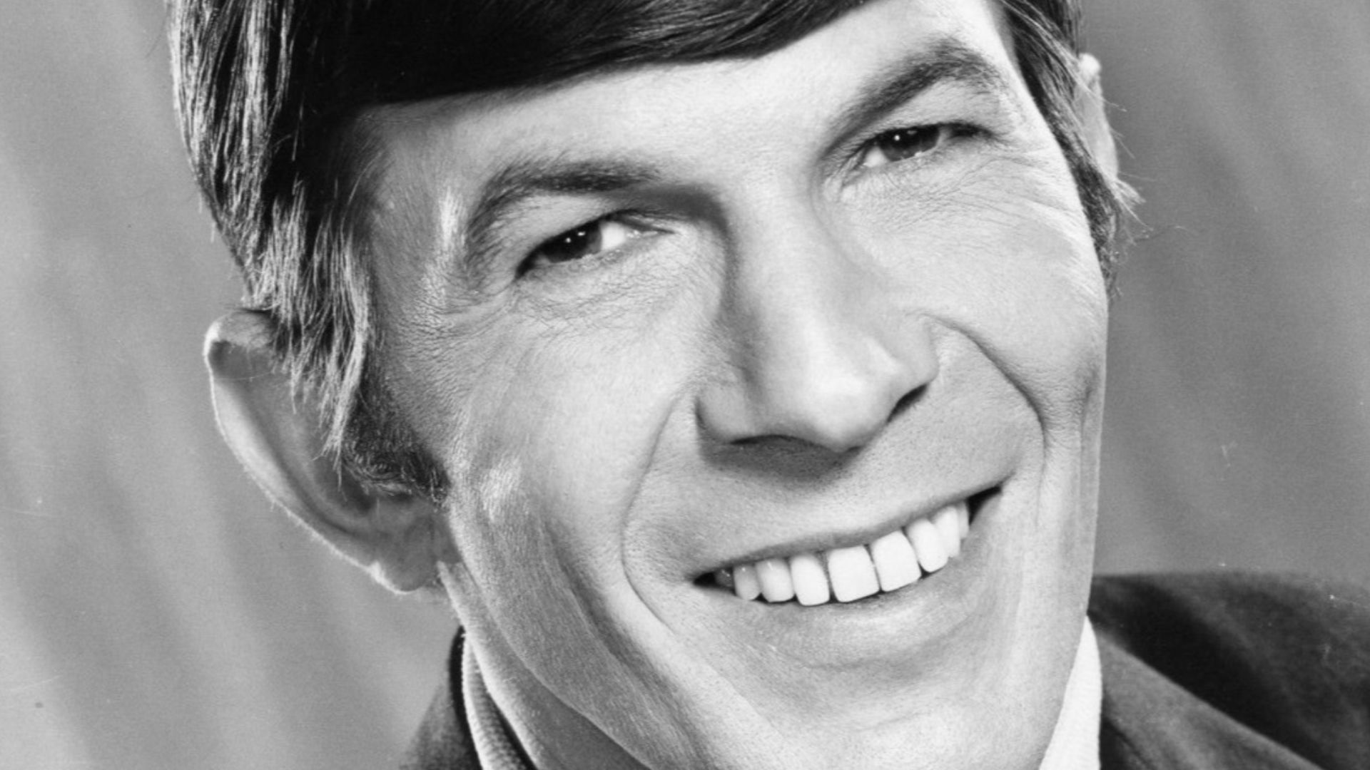 Photo of Leonard Nimoy as a cast member of Mission:Impossible.