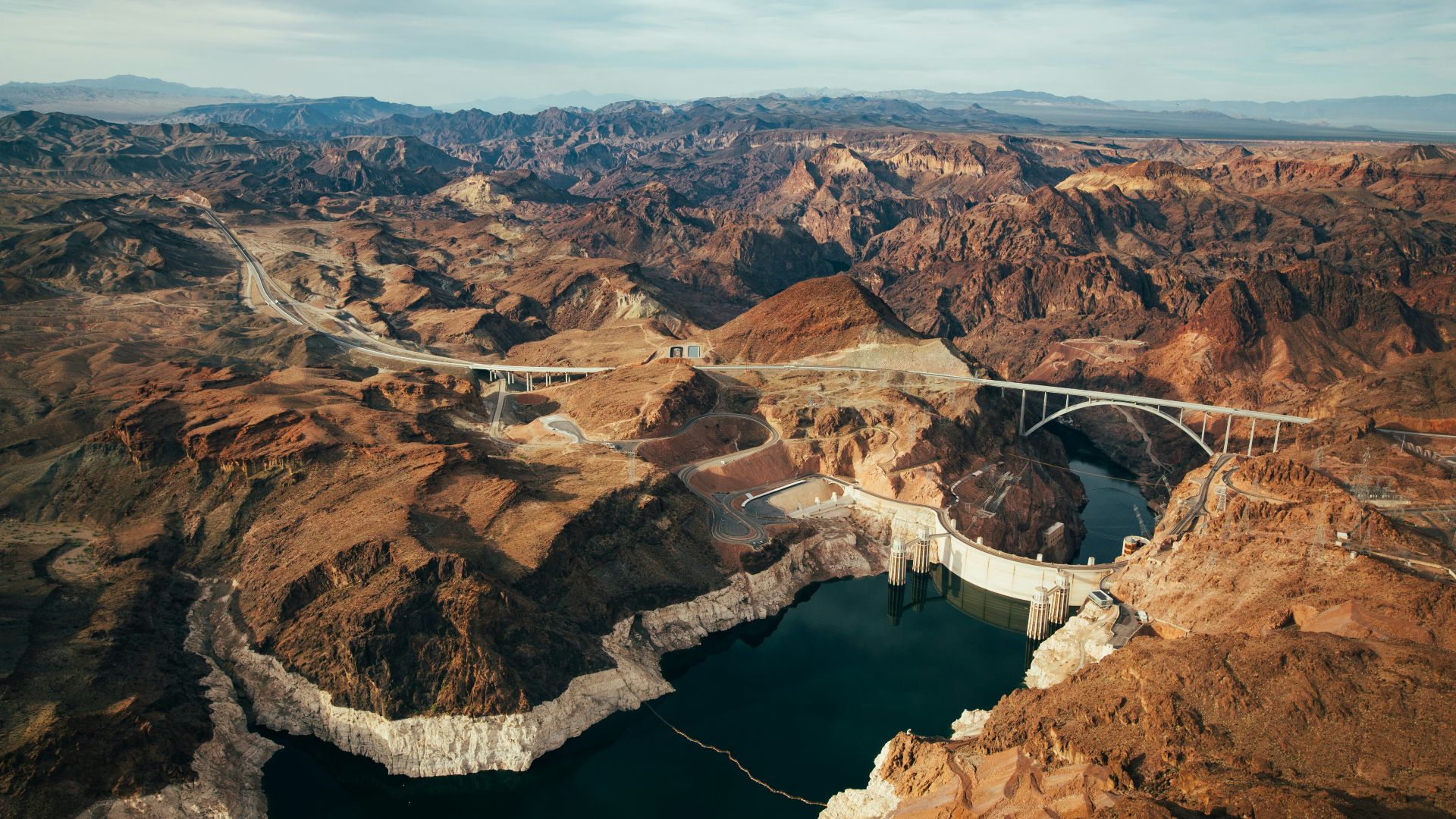 a river running through a canyon