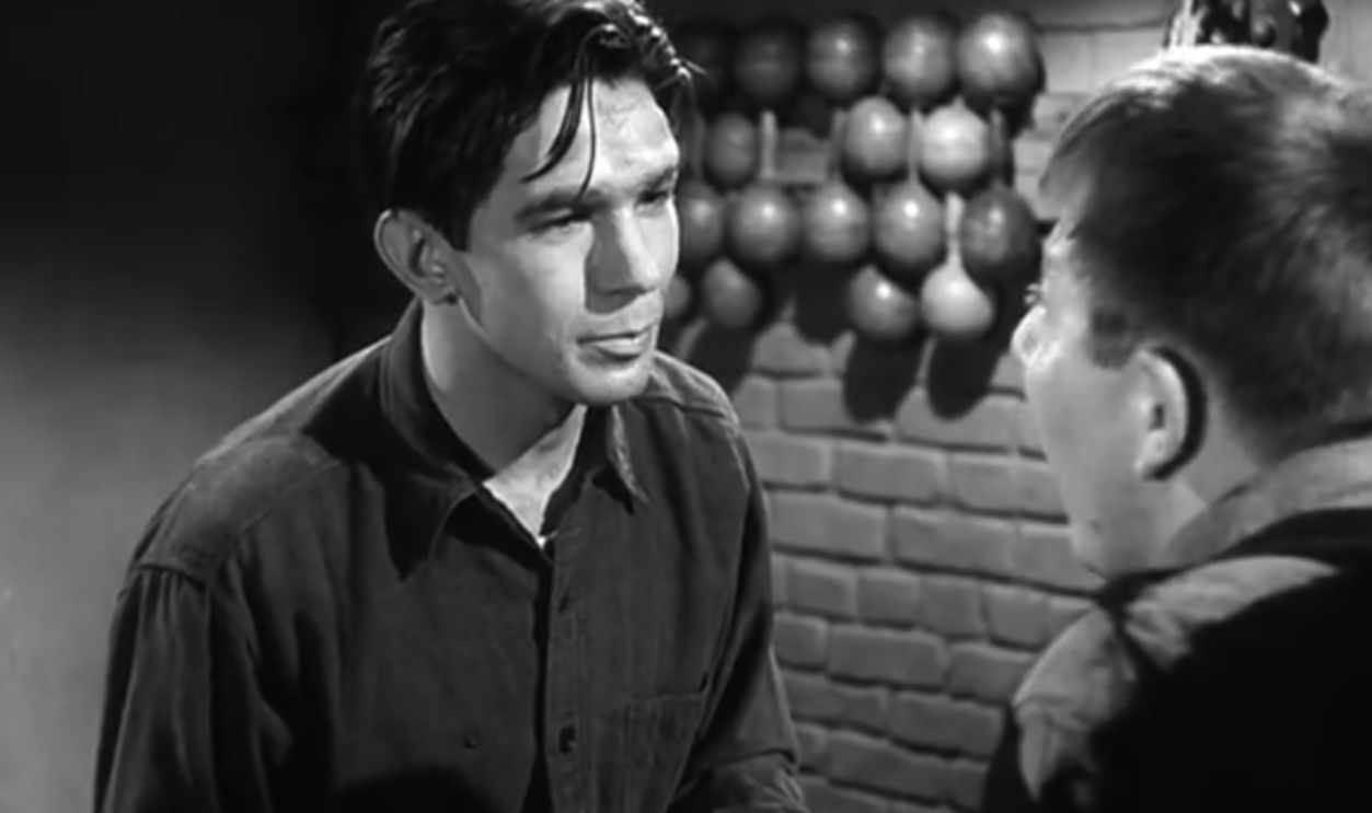 Screenshot from Kid Monk Baroni (1952)