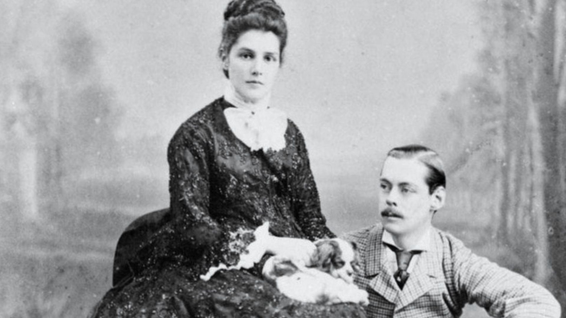 Lord Randolph Churchill (1849-1895) married on April 15, 1874 at the British Embassy in Paris with Miss Jennie Jerome (1854-1921). Photographer Georges Penabert also made two photographs for the same period, of Lady Hélène Standish, present at the wedding