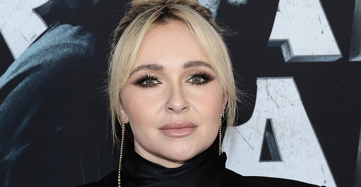 Hayden Panettiere attends the world premiere of Paramount's 