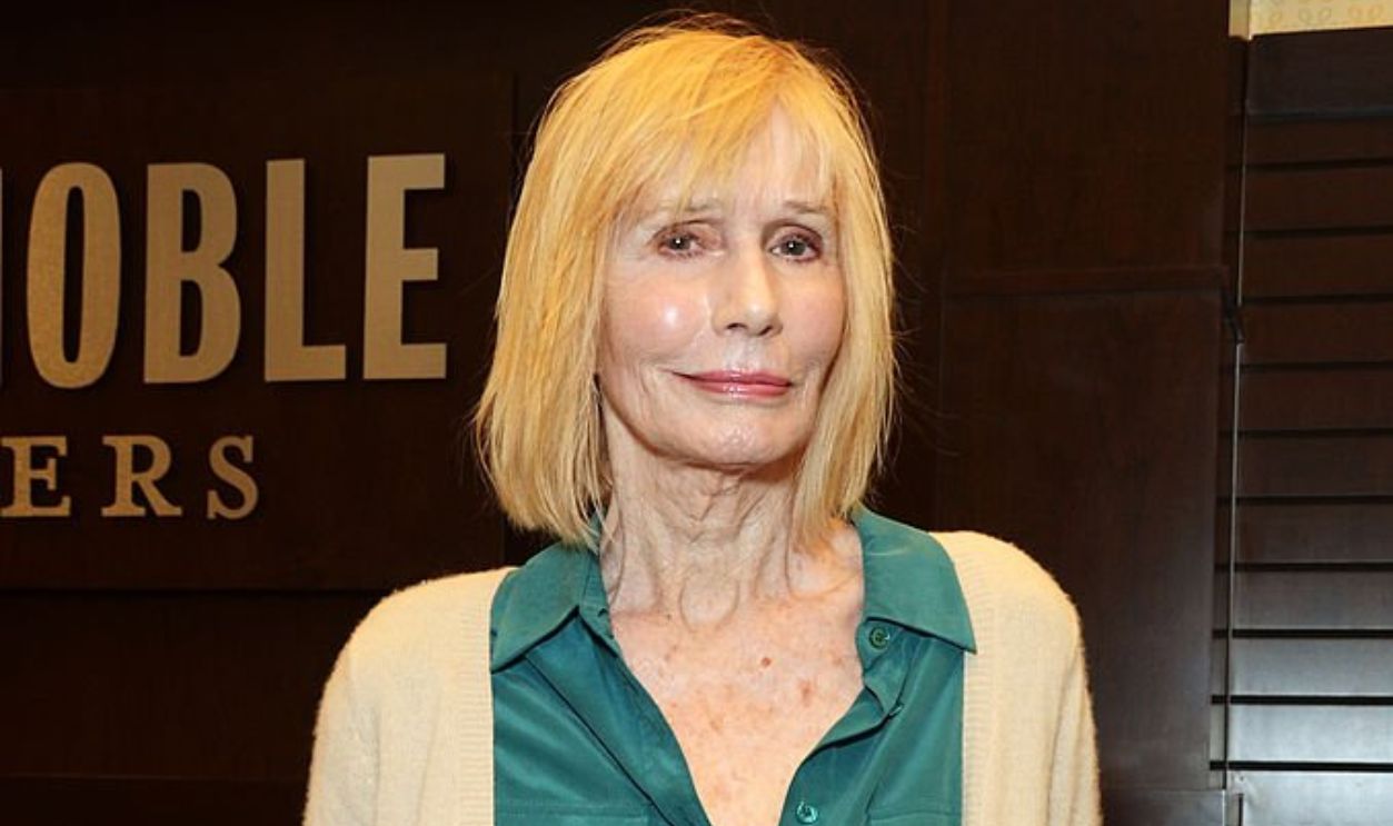 LOS ANGELES, CA - JULY 16: Actress Sally Kellerman attends Lee Grant's book signing of her her new book 
