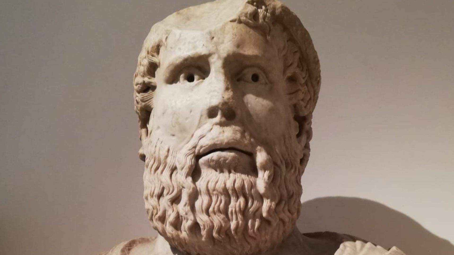 Statue of Pier delle Vigne in Museo Campano, Capua, Italy