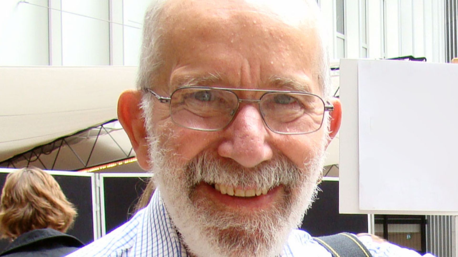 Dr. John Robin Warren AC (born 11 June 1937 in Adelaide) is an Australian pathologist, Nobel Laureate and researcher.