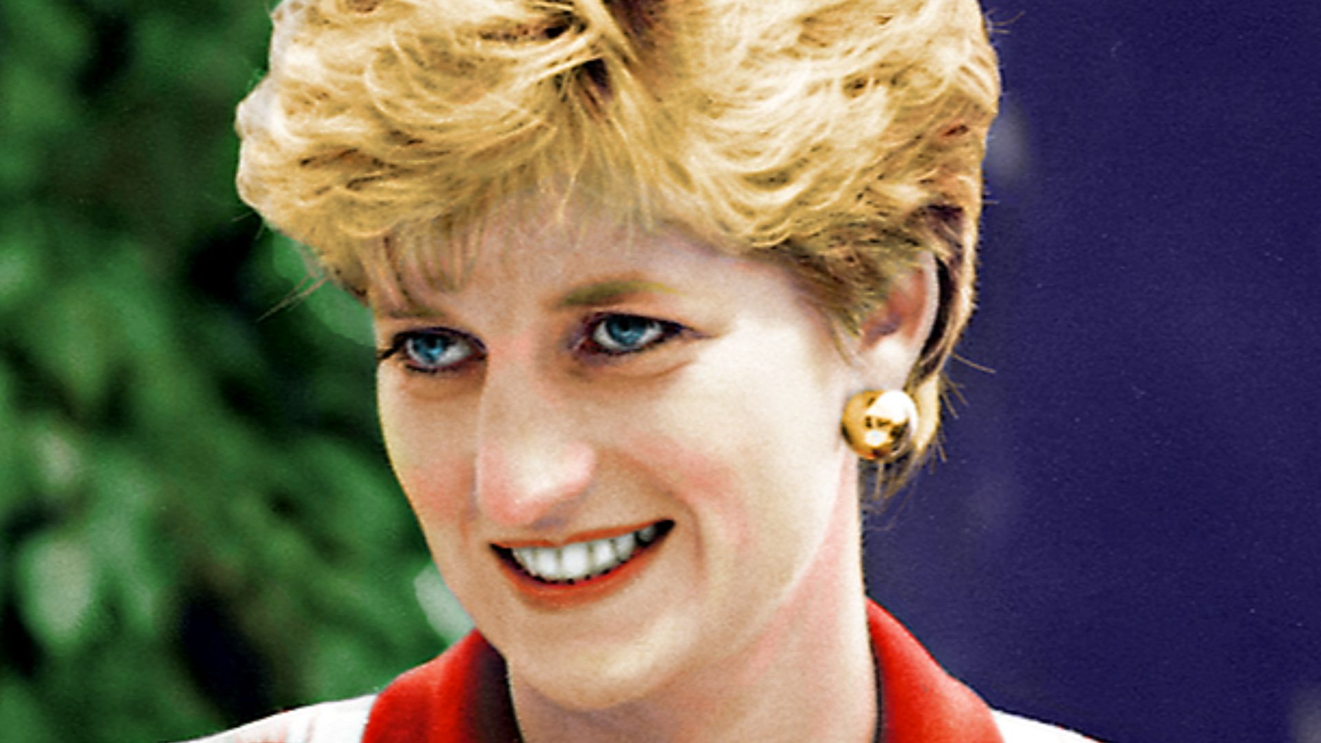Princess Diana opens The Paisley Centre and pays a visit to the Accord Hospice.