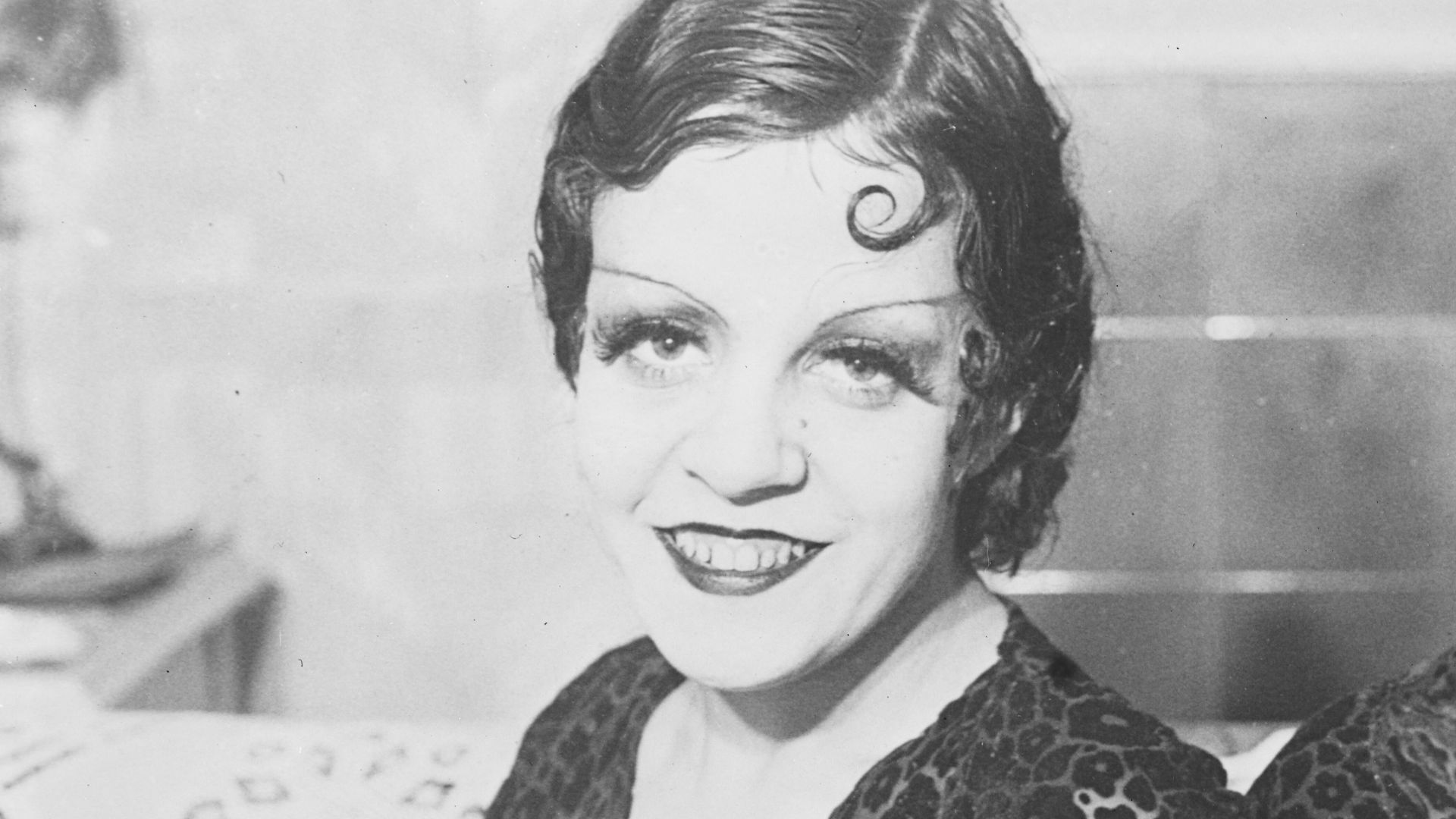 Sujet : Hilton, Daisy (1908-1969) -- Portraits
Hilton, Violet (1908-1969) -- Portraits
Jumeaux siamois -- Grande-Bretagne
Portraits collectifs -- 1914-1945
Référence bibliographique : Rol, 169437
Appartient à l’ensemble documentaire : Pho20Rol
Image de pr