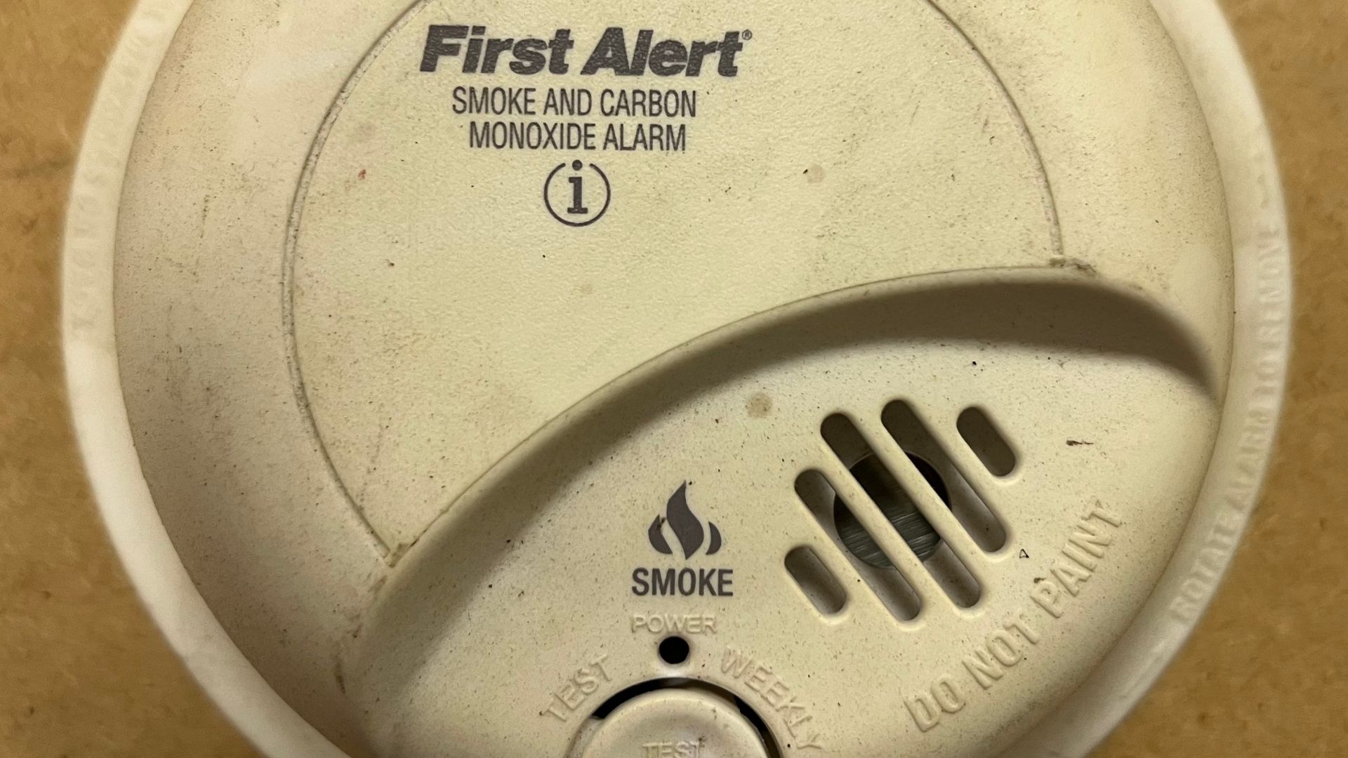 A FirstAlert smoke and carbon monoxide alarm.