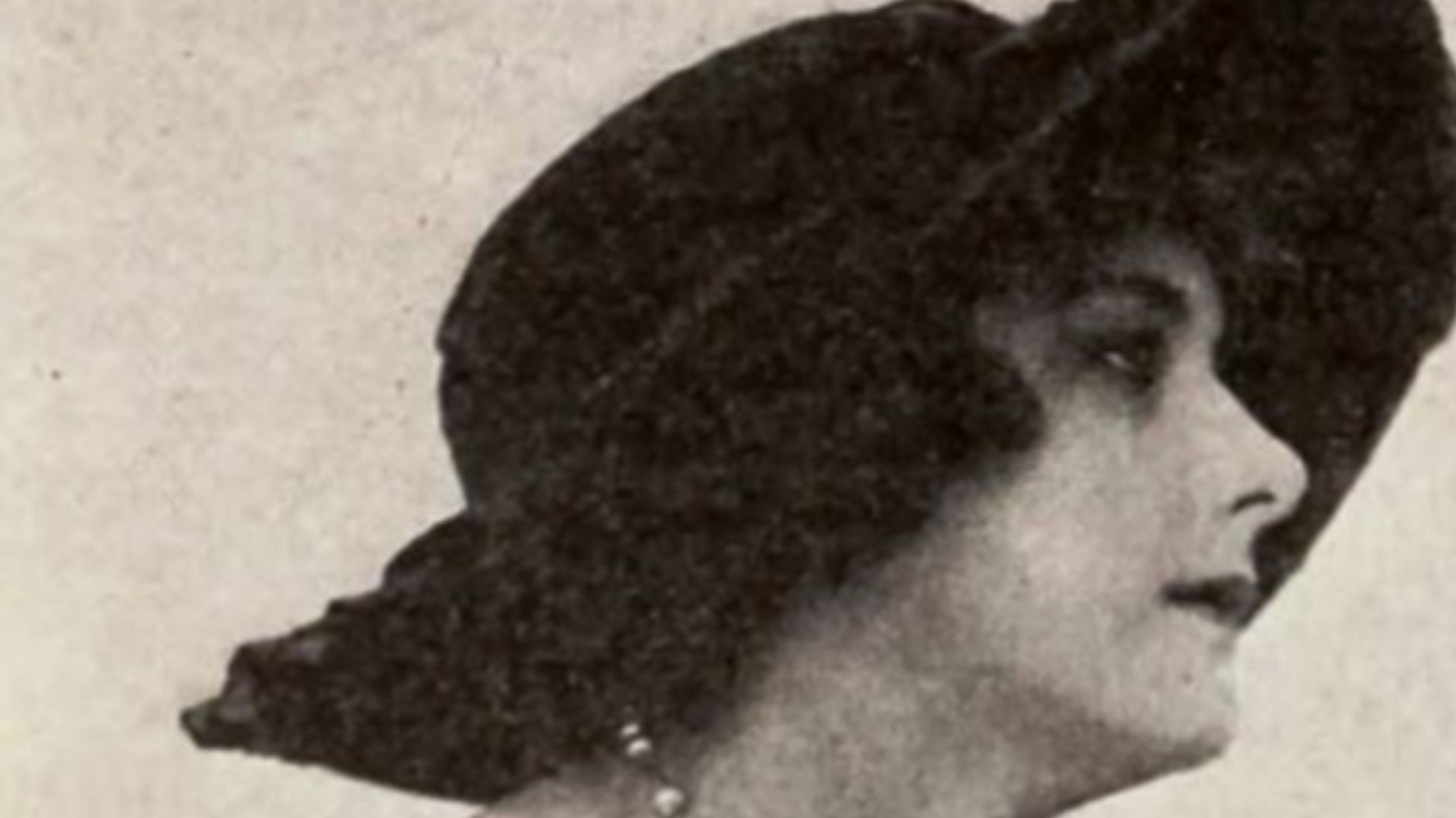 Actress Grace Darling, on page 64 of the September 20, 1919 Exhibitors Herald.